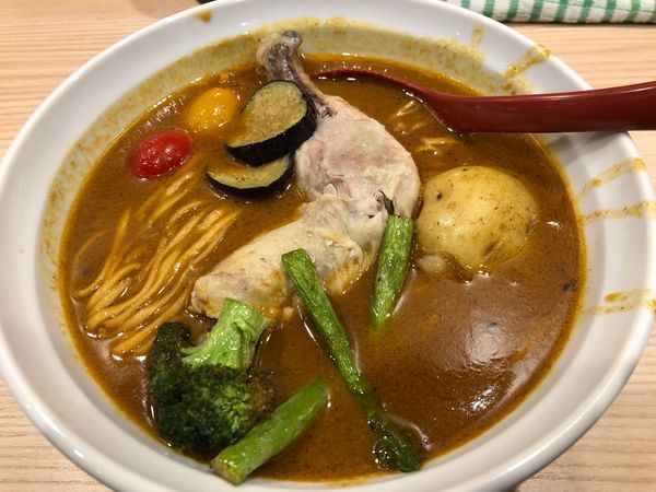 「焼き味噌スープカレー風ラーメン」@拉麺 大公 南太田本店の写真