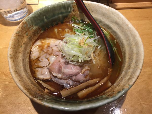 「醤油ラーメン」@二代目 にゃがにゃが亭の写真