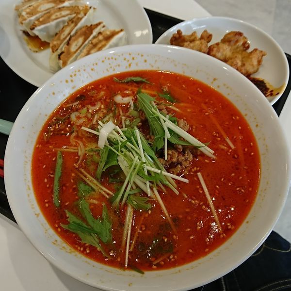 「担々麺 Aセット 950えん(税込)」@王記厨房 イオン与野ショッピングセンターの写真