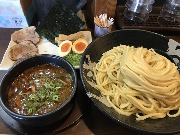 「越後カレーつけ麺（大盛り） 900円」@越後ラーメン 維新 湯沢本店の写真