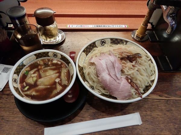 「煮干しつけ麺  　麺500ｇ　いったん麺6本」@ラーメン凪 大宮店の写真