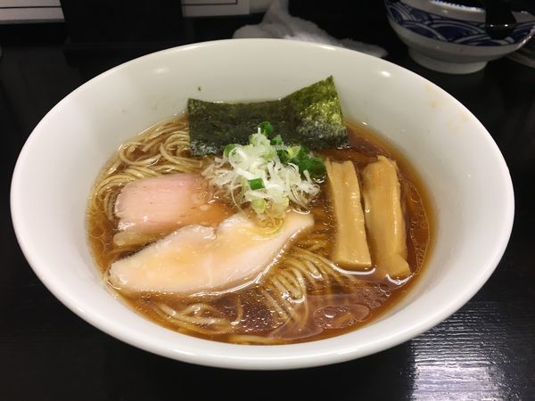 「鶏そば 醤油」@つけ麺 凌駕の写真