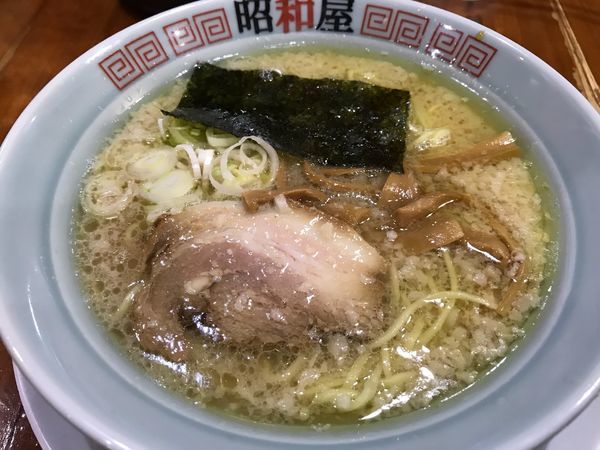 「醤油らーめん  529円」@らーめん昭和屋の写真