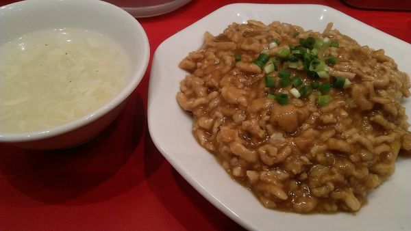 「肉あんかけチャーハン 680円（だったかな）」@肉あんかけチャーハン 炒王 新宿西口店の写真