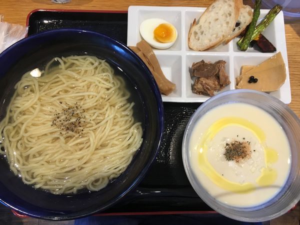 「じゃがいもとビジソワーズのつけそば」@SHINASOBA 颯々樹の写真