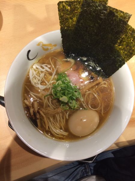 「焼きのり味たまそば醤油」@SOBAHOUSE 金色不如帰 新宿御苑本店の写真