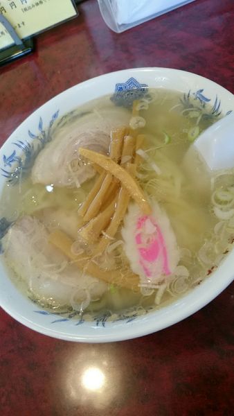 「塩ラーメン   ６５０円」@やまや食堂 分店の写真