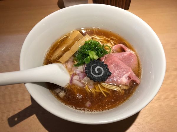 「のどぐろそば」@らぁ麺 はやし田 新宿本店の写真
