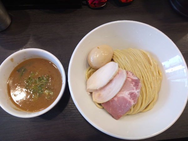 「特製濃厚魚介つけ麺（一周年記念）」@麺や 福はらの写真