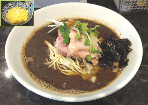 「極み煮干しそば（鬼ビタ）￥850・替え玉【縮れ細麺】￥100」@中華SOBA にぼ乃詩の写真