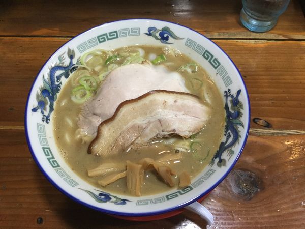 「新・津軽煮干しラーメン　こく煮干し」@長尾中華そば 東京神田店の写真