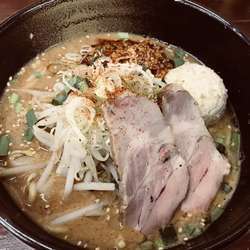 ドロ味噌らーめん