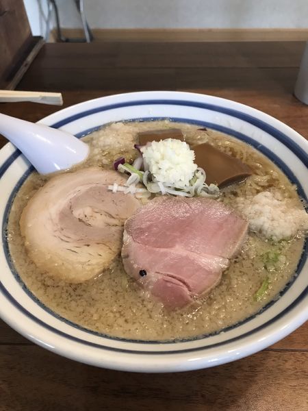 「背脂にぼし　背脂・にぼし増し」@麺屋 わかなの写真