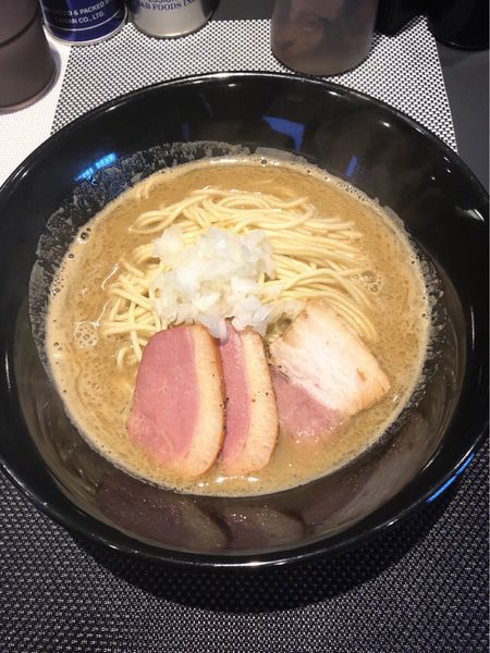 「濃厚中華そば」@煮干乱舞の写真