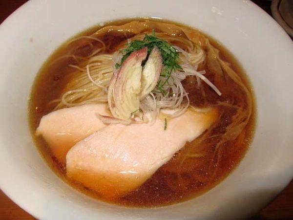 「冷しラーメン　800円」@ラーメン屋 トイ・ボックスの写真