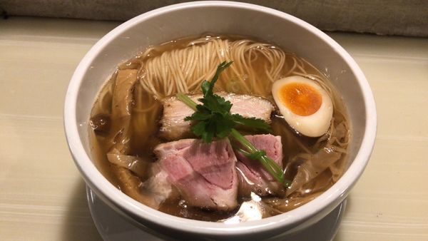 「稲庭中華ソバ+肉欲丼」@麺割烹 亀壱の写真
