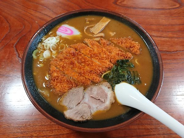「カツカレーラーメン 800円」@太田食堂の写真
