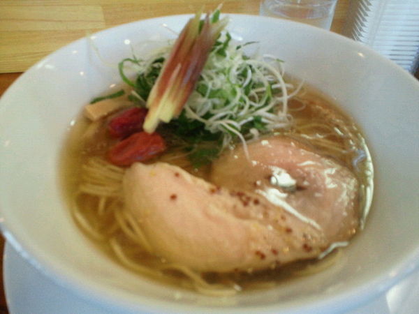 「薬味塩らぁ麺 870円」@らぁ麺屋 晴天の写真