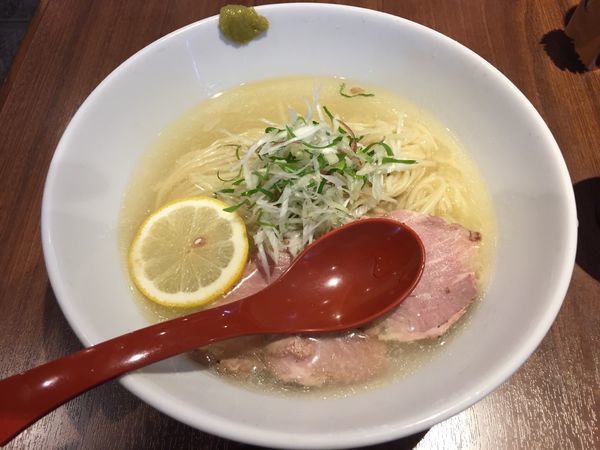 「鯛出汁冷やしラーメン（塩）（900円）」@麺屋 翔 品川店の写真