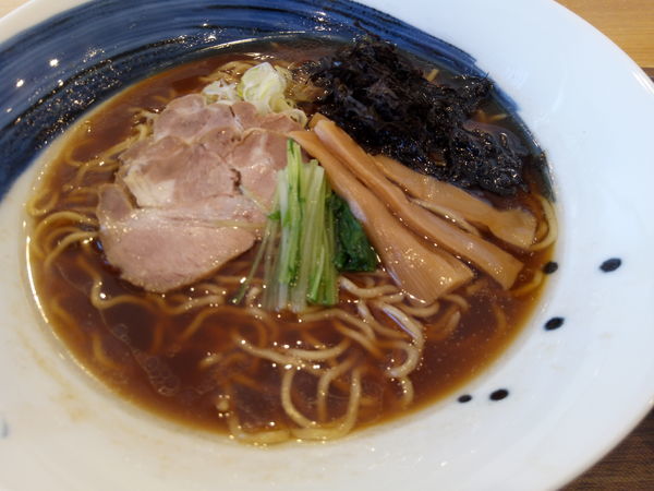 「醤油ラーメン」@麺くら馬の写真