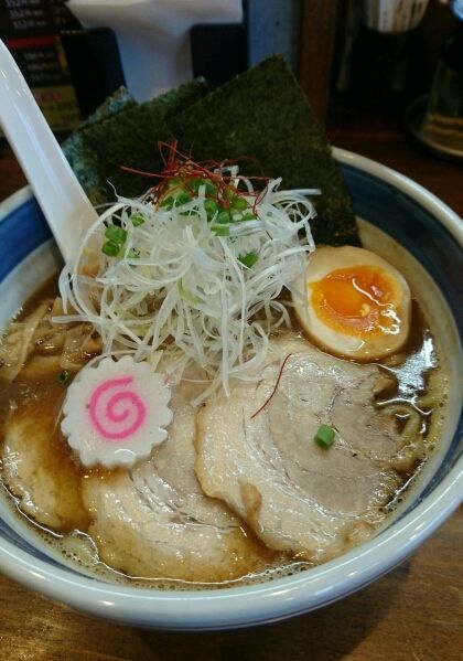 「特製麦家そば(魚介豚骨ラーメン)」@中華そば 麦家 八千代台店の写真