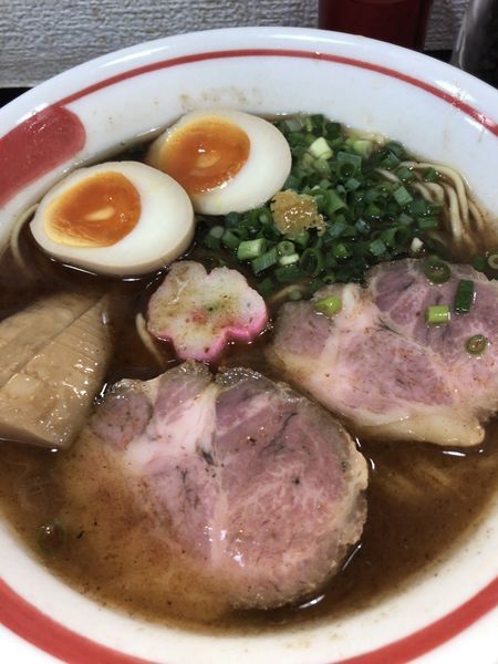 「特製らーめん ¥950」@自家製麺SHINの写真