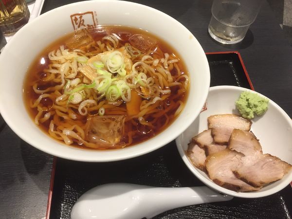 「和風冷やしラーメン+餃子」@喜多方ラーメン坂内 小岩店の写真