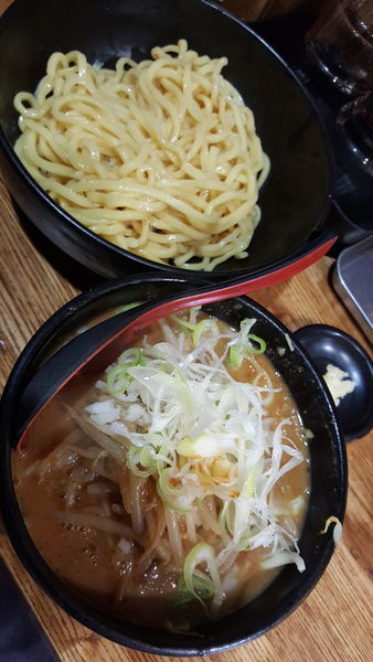 「辛味噌つけめん　野菜チョイ増し・ニンニク増し」@麺処 花田 上野店の写真
