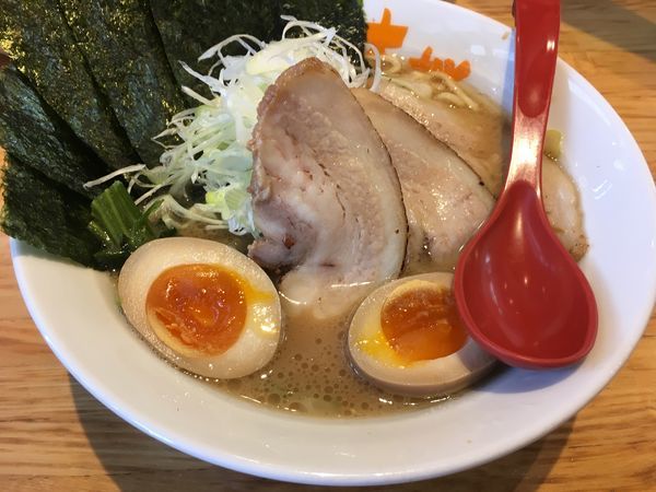「のりチャッたま固め濃いめ&ザク丼」@ラーメン大桜 川崎平店の写真