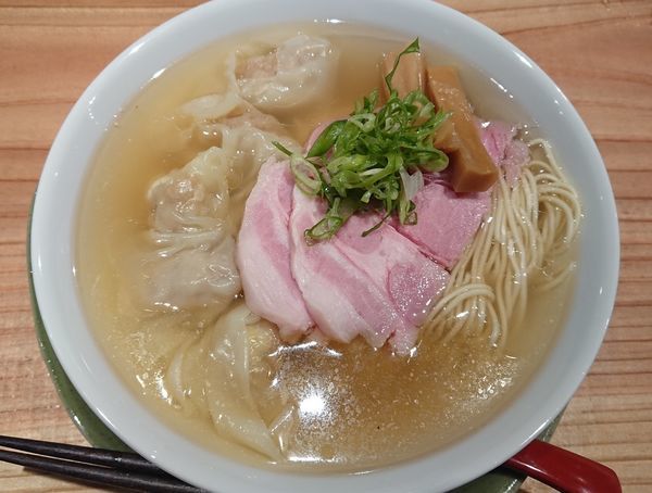 「わんたん中華そば（塩）」@いしかわやの写真