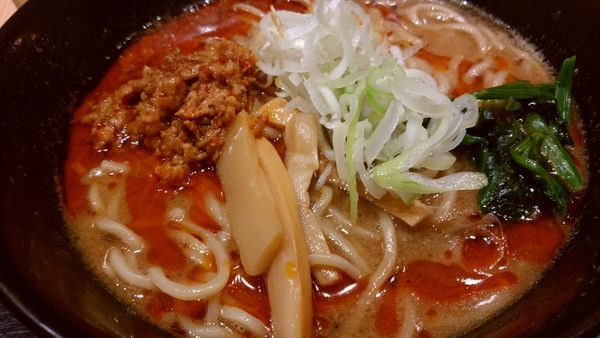 「坦々麺750円」@舎鈴 キュービックプラザ新横浜店の写真