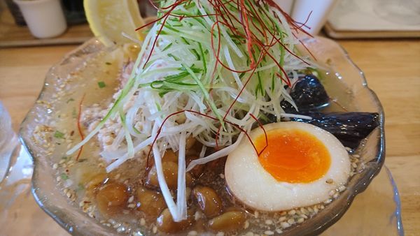 「冷やしとりそば＋ランチライス」@らーめん天神下 大喜の写真