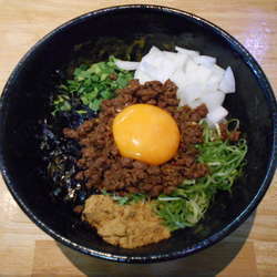 カレー台湾まぜそば(辛口)並盛