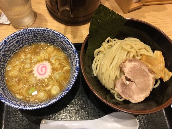 「つけ麺（小）」@舎鈴 池袋東口店の写真