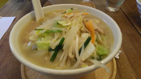 「たっぷり野菜たんめん」@らーめんshigetomiの写真