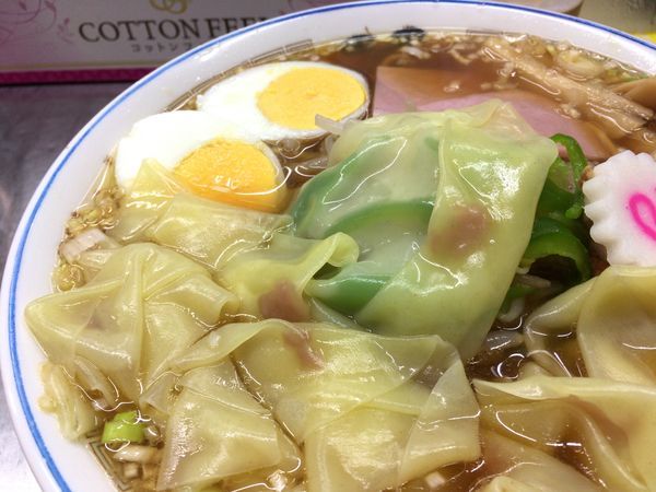 「キリンラガービール中瓶 → 五目ワンタンメン」@中華そば みたかの写真