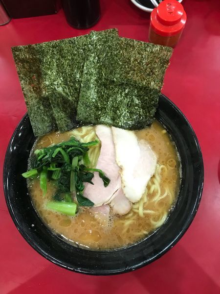 「ラーメン 中 800円」@杉田家 千葉祐光店の写真