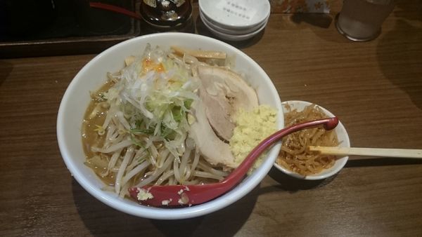 「濃厚味噌ラーメン・特盛・ショウガ(ヤサイマシ)￥１１１０」@らーめん 蓮の写真