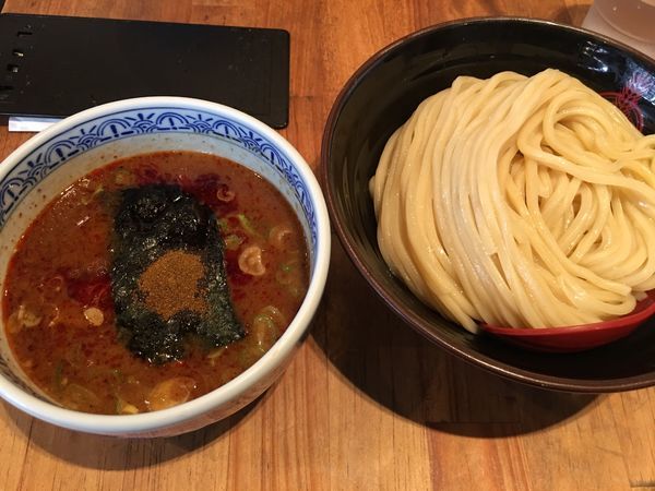 「灼熱（2辛）」@三田製麺所 中野店の写真