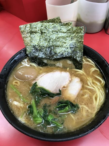 「ラーメン➕味玉」@ラーメン杉田家の写真