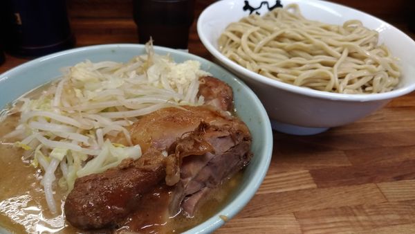 「小つけ麺豚入り」@ラーメン二郎 新小金井街道店の写真