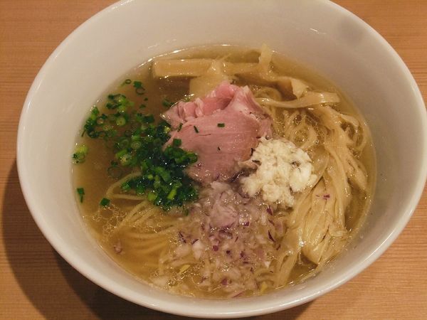「らぁ麺（850円）」@らぁ麺 鳳仙花の写真
