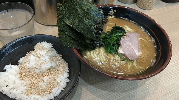 「ラーメン」@二代目 渡来武の写真