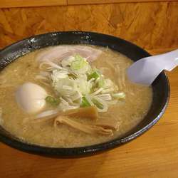 味噌味玉子らーめん