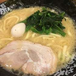 家系ラーメン 池袋商店☆彡