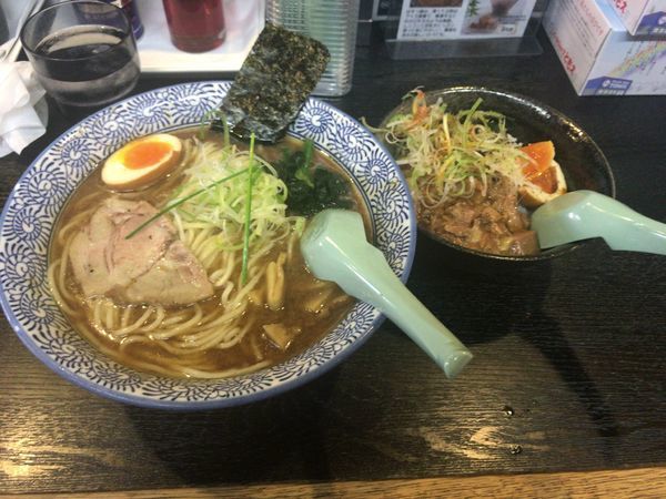 「ラーメン 豚骨魚介」@麺屋 青山 本店の写真