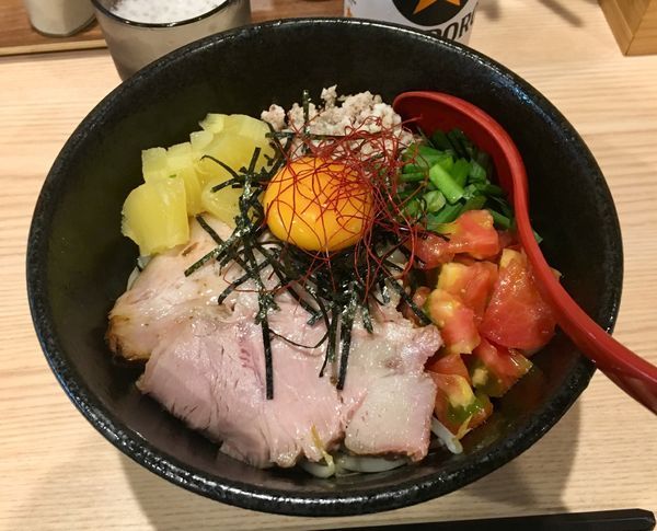 「汁なし焼きそば風焦がし醤油 980円」@拉麺 大公 南太田本店の写真