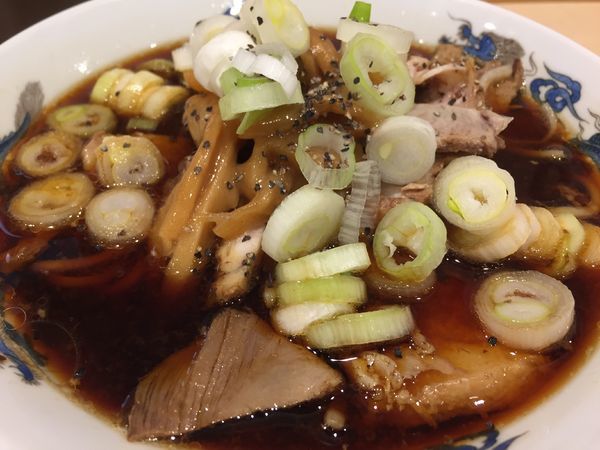 「中華そば 小」@西町大喜 とやマルシェ店の写真