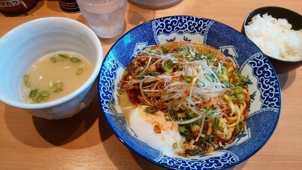 「汁なし担々麺¥820-＋半ライス無料」@中華そば 虎桜の写真