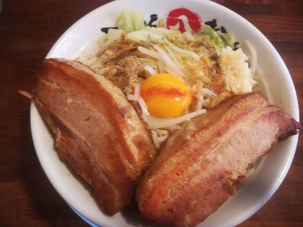 「男気まぜカレー＋男気肉＋ライス」@まるはち 春日井店の写真